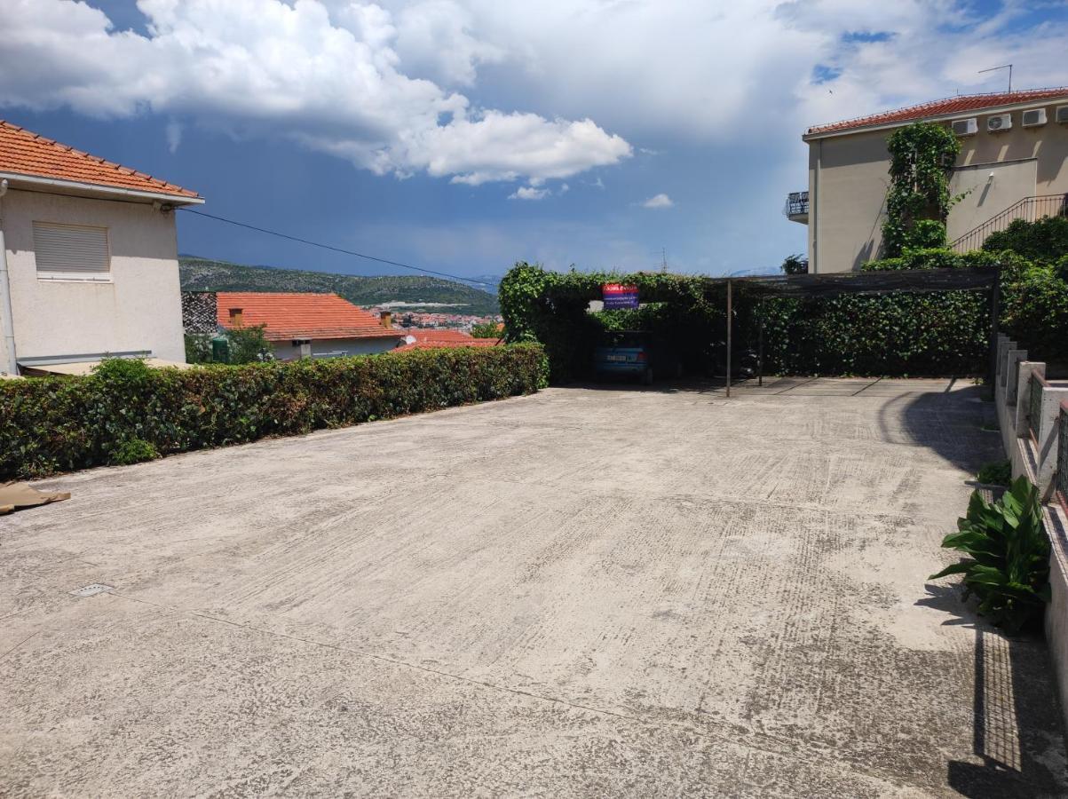 Rooms Carija Trogir Exterior photo