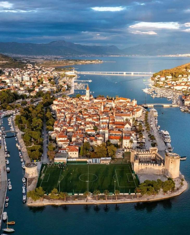 Rooms Carija Trogir Exterior photo